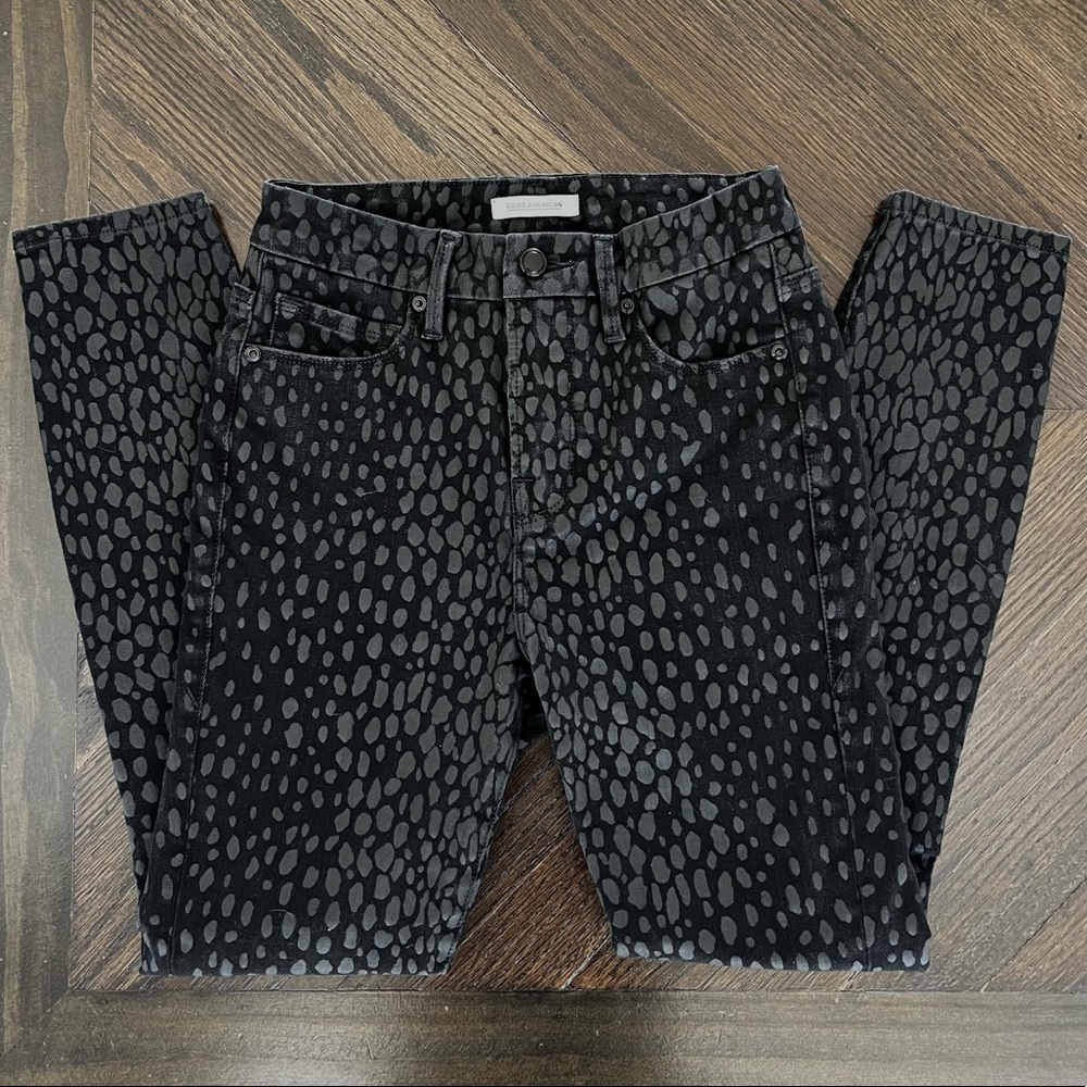 Good American Good Legs Crop Jeans size 2 / 26